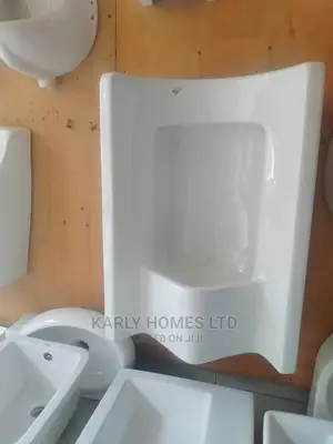 England Conduit Urinal