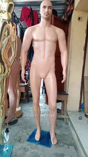 Bololo Huge Body Plastic Male Model
