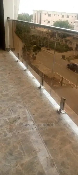 Balcony Glass Rail With 50mm U-Channel Top