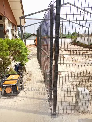 Panel Mesh; See-Throug Fencing