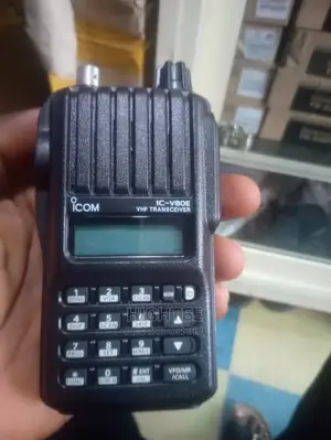 Icom V80 Walkie Talkie Redio