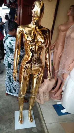 Size 10 Straight Pose Gold Female Faceless Mannequin