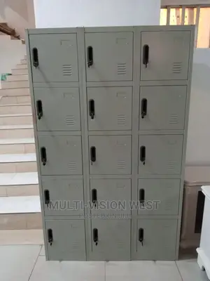 15-Doors Workers Locker