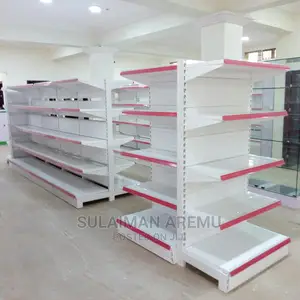 Supermkert Shelves