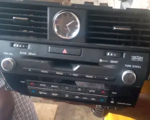 RX 350 Stereo With Navigation and Camera 2017. Tested Ok