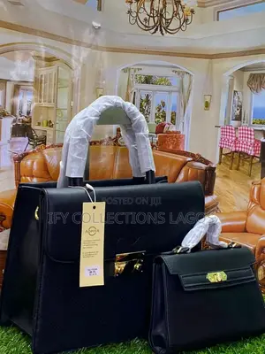 Elegant SUSEN Women's Leather Handbags.