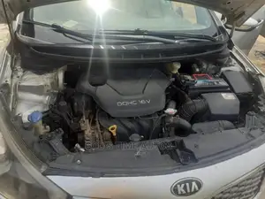 Kia Cerato 2014/15 Engine