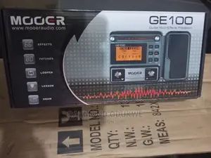 MOOER GE-100 Multi Guitar Effect Processor