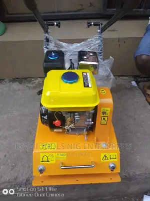 Conparcting Machine