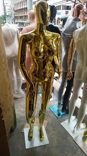 Egg Face Female Size 12 Gold Chrome Display Mannequins