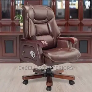 Ergonomic Recliner Executive Office Chair.