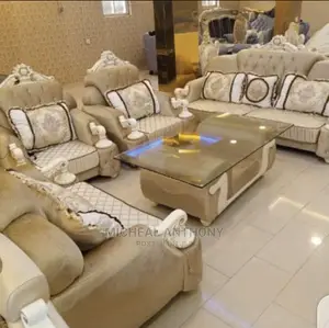Executive Royal Living Room Chairs