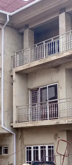 Combeen Handrail