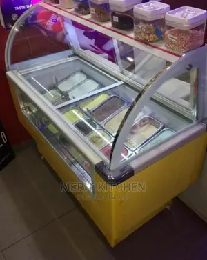 12bowls Ice Cream Display