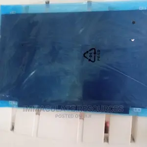 15.6 Paper Screen, Tiny Pin and Big Pin