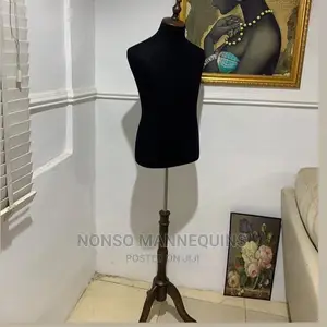 Black Body Femal Dressform With Wooden Tripod Stand