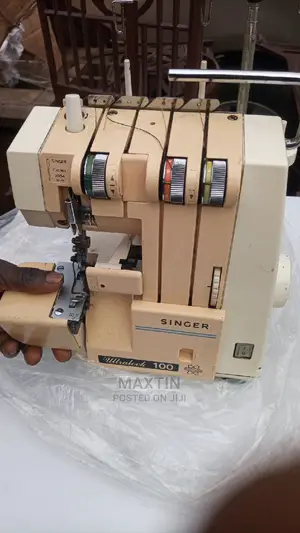 3thread Babylock Weaving Machine
