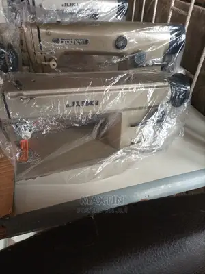 Juki Industrial Straight Sewing Machine