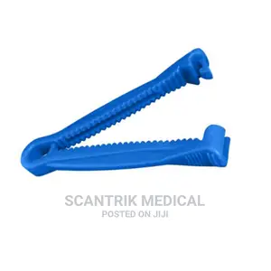 Blue Umbilical Cord Clamp