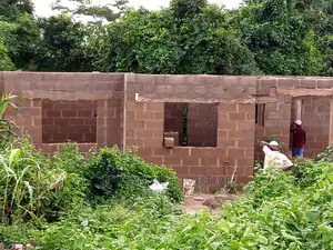 3bdrm Bungalow In Oluyole For Sale
