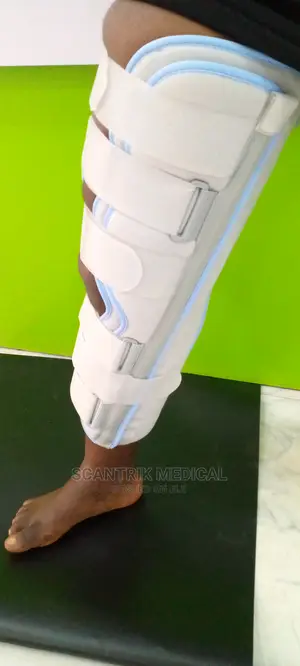 Aquaform Knee Immobilizer