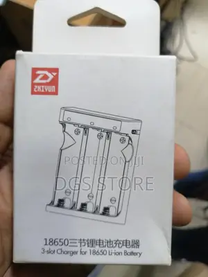 Zhiyun 3 Slot Charger
