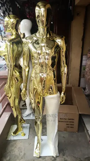 Honey Comb Male Full Gold Chrome Display Mannequin