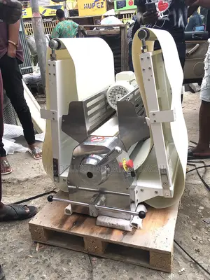 DOUGH Sheeter / Dough Flatting Machine For Sausage Rolls Etc