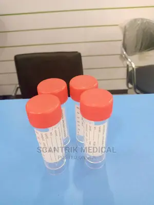Pack of Disposable Plastic Vacuum Specimen Urine Container