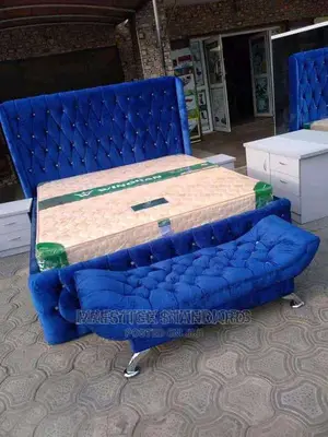 A Padded 6x6 Bed