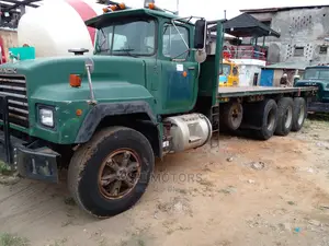 Mack R Model 24 Valves