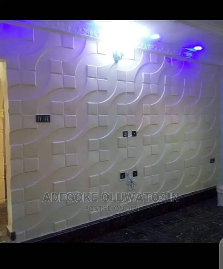 Professional Painter and Wallpaper Installer