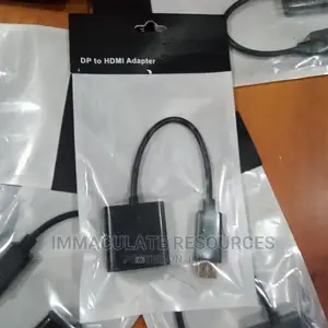 Display Port to HDMI Adapter
