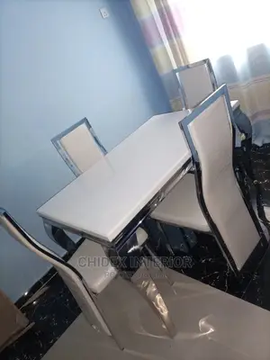 Quality 4 Seaters Marble Top Dining Table