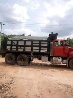 Aggregate Gravels