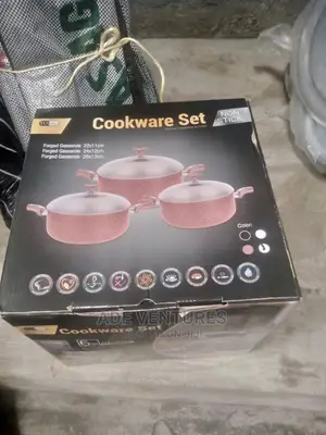Quality Non-Stick Pot