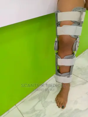 Length-Adjustable Hinged Knee Brace