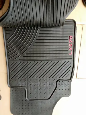 LX 570 Floor Mat
