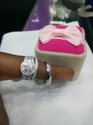 Dubai 925 Sterling Silver Couple's Set of Wedding Ring 024