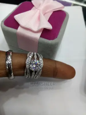 Dubai 925 Sterling Silver Couple's Set of Wedding Ring 030