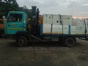 Hiab for Loading Unloading