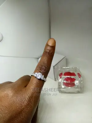 U.S Sterling Silver Ladies Proposal Ring 017 - Silver