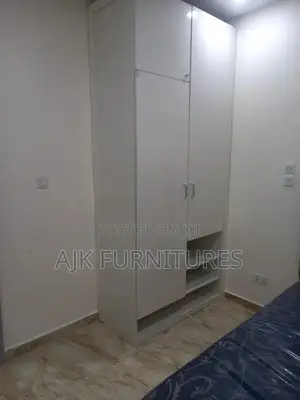 Unique White HDF Wooden Wardrobe