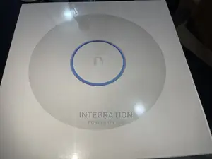 Ubiquiti U6-Lr