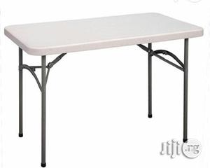 Foldable Outdoor Plastic Table