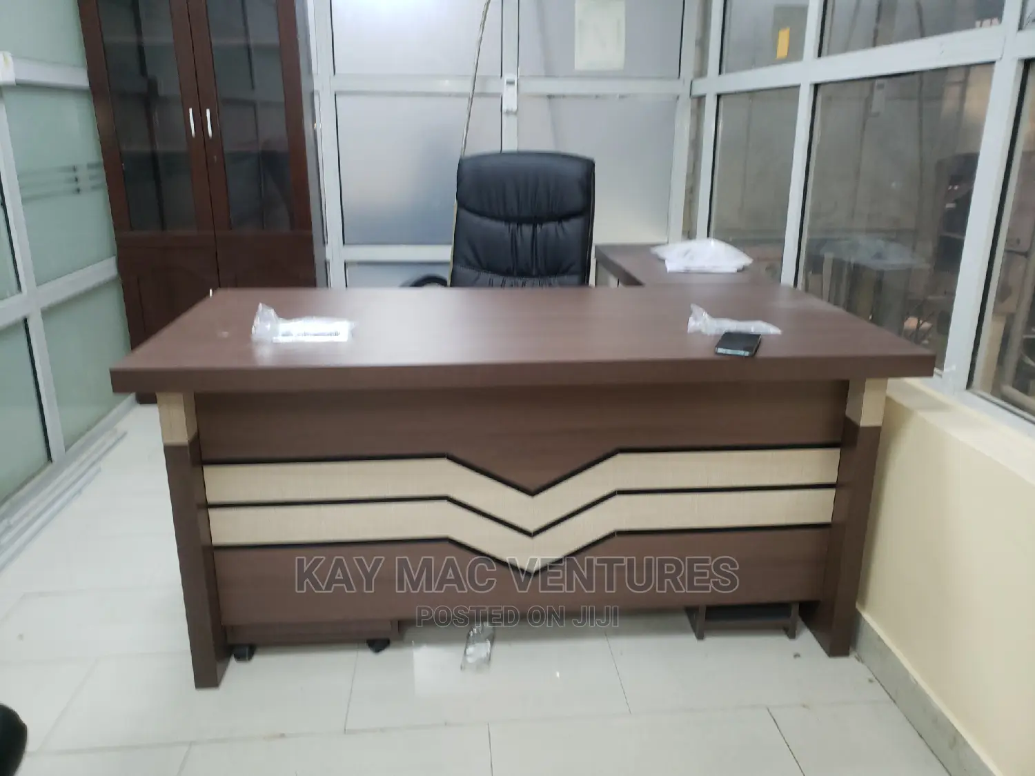 Executive Mahogany Office Table