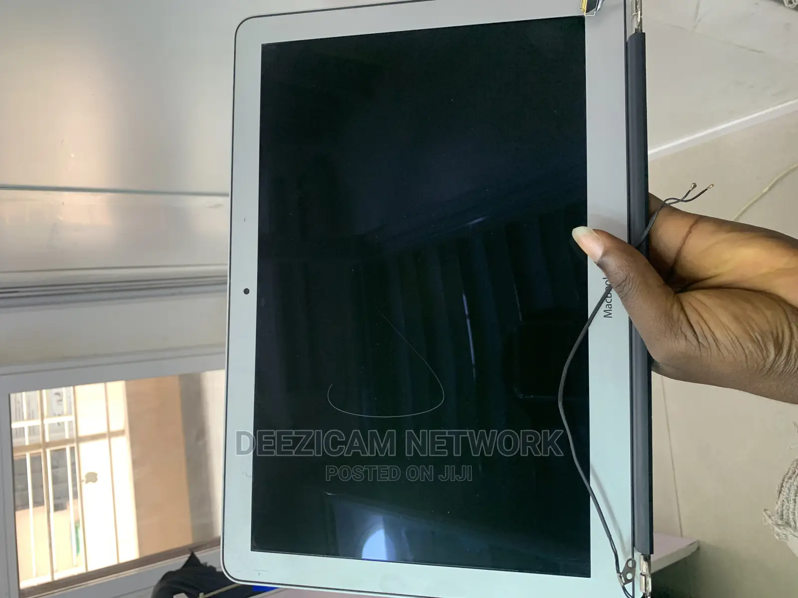 2012 Macbook Air Screen