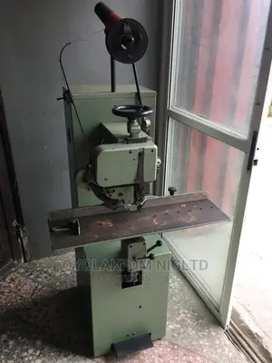 Hans Muller AG Stitching Machine