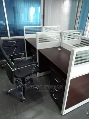 Quality 4 Seater Office Work Station .