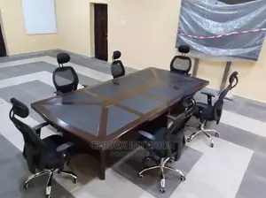 Executive 8mans Conference Table